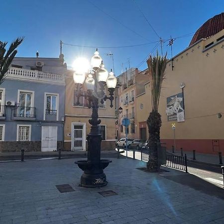 Great Apartment Close To Plaza De Torres Аликанте Екстериор снимка