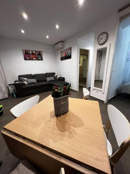 Great Apartment Close To Plaza De Torres Аликанте Екстериор снимка